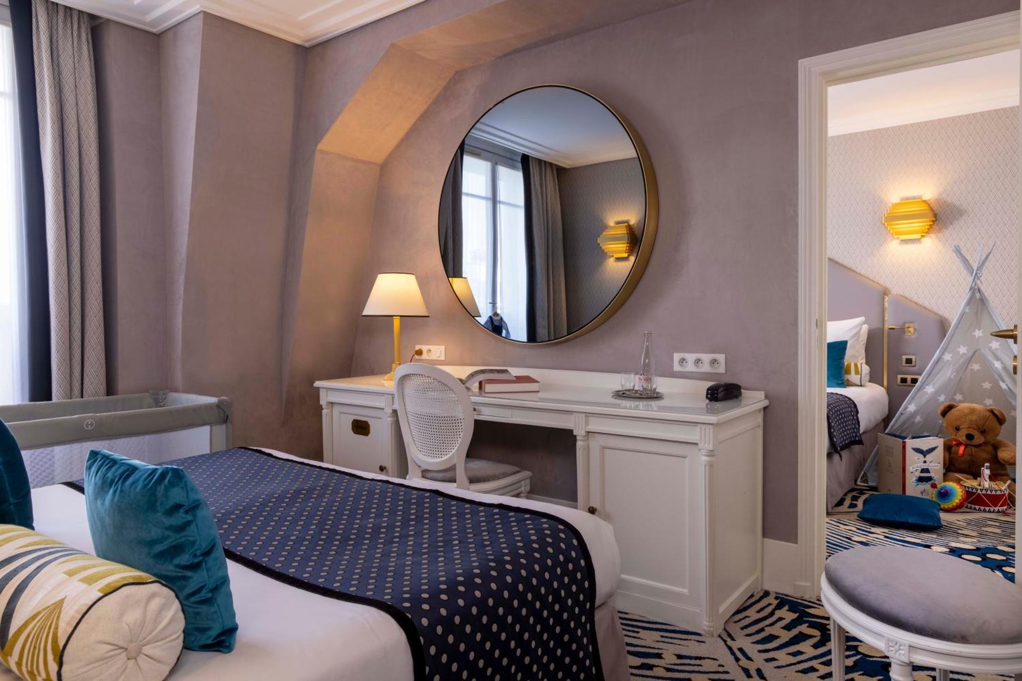 Two Connecting Double Rooms